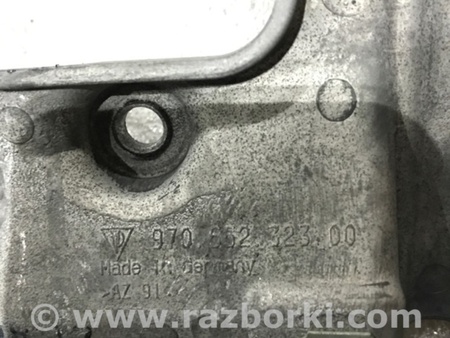 ФОТО Кронштейн для Porsche Panamera I 970 (09-16) Київ