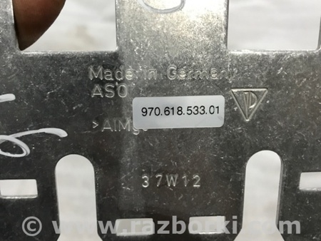 ФОТО Кронштейн для Porsche Panamera I 970 (09-16) Київ