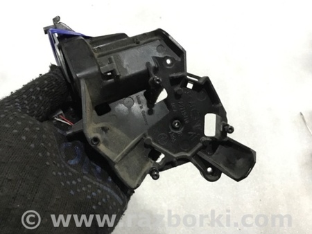 ФОТО Кронштейн для Porsche Panamera I 970 (09-16) Київ