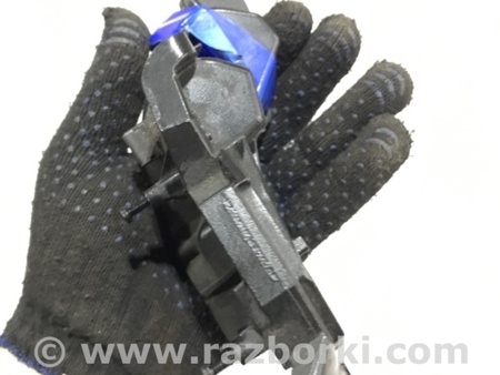 ФОТО Кронштейн для Porsche Panamera I 970 (09-16) Київ