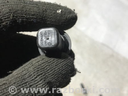 ФОТО Упор багажника для Porsche Panamera I 970 (09-16) Київ