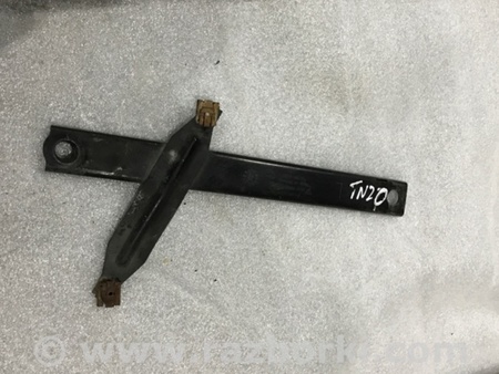 ФОТО Кронштейн для Porsche Panamera I 970 (09-16) Київ