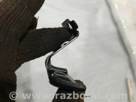 ФОТО Кронштейн для Porsche Panamera I 970 (09-16) Київ