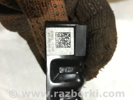 ФОТО Кронштейн для Porsche Panamera I 970 (09-16) Київ