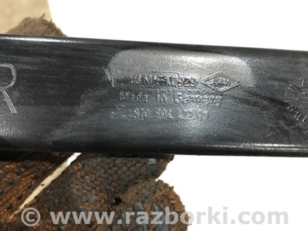 ФОТО Кронштейн для Porsche Panamera I 970 (09-16) Київ