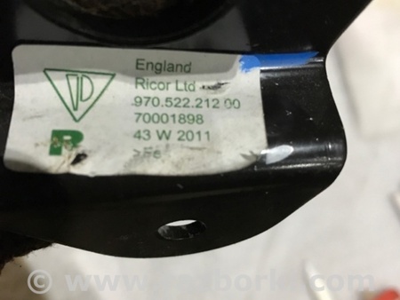 ФОТО Кронштейн для Porsche Panamera I 970 (09-16) Київ