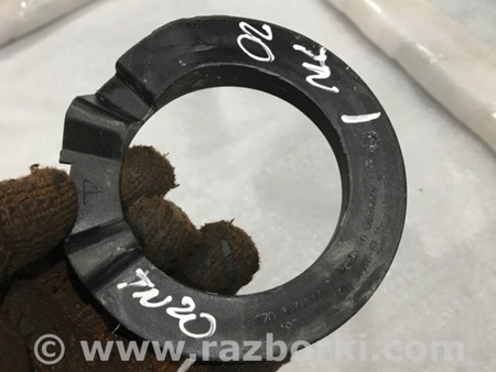 ФОТО Опора пружины для Porsche Panamera I 970 (09-16) Київ