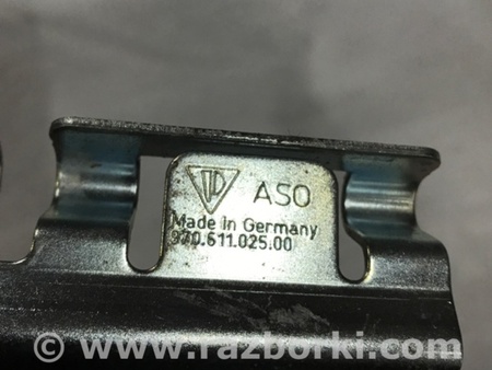 ФОТО Крепление для Porsche Panamera I 970 (09-16) Київ