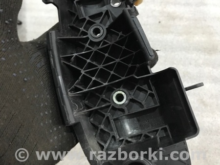 ФОТО Кронштейн ручки двери для Porsche Panamera I 970 (09-16) Київ