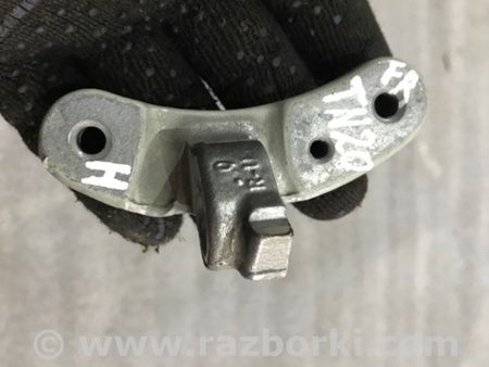 ФОТО Петля двери для Porsche Panamera I 970 (09-16) Київ