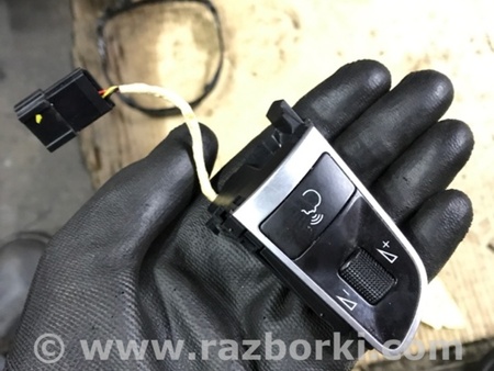 ФОТО Кнопки Руля правые для Audi (Ауди) Q5 I 8R (08-17) Київ