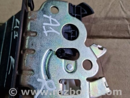 ФОТО Замок крышки багажника задний для Audi (Ауди) Q5 I 8R (08-17) Київ
