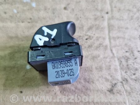 ФОТО Кнопка стеклоподъемника задняя правая для Audi (Ауди) Q5 I 8R (08-17) Київ