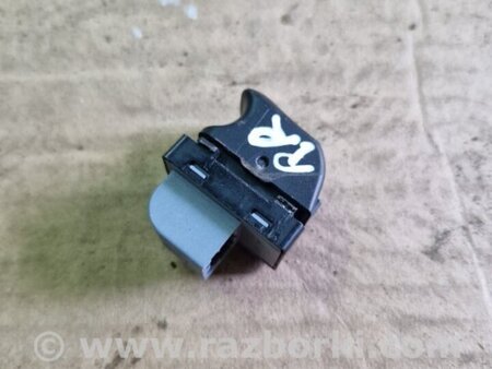 ФОТО Кнопка стеклоподъемника задняя правая для Audi (Ауди) Q5 I 8R (08-17) Київ