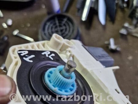 ФОТО Мотор стеклоподъемника задний левый для Audi (Ауди) Q5 I 8R (08-17) Київ