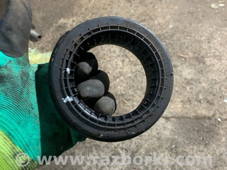 ФОТО Уплотнительная резинка передняя правая для Nissan Qashqai/Roque Sport J11 (13-21) Київ