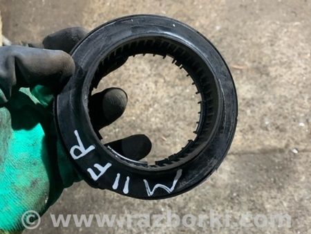 ФОТО Уплотнительная резинка передняя правая для Nissan Qashqai/Roque Sport J11 (13-21) Київ