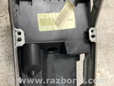 ФОТО Кронштейн подлокотника для Nissan Qashqai/Roque Sport J11 (13-21) Київ