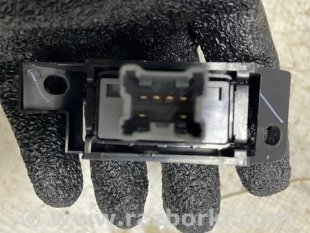 ФОТО Кнопка подогрева сидений левая для Nissan Qashqai/Roque Sport J11 (13-21) Київ