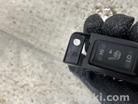 ФОТО Кнопка подогрева сидений правая для Nissan Qashqai/Roque Sport J11 (13-21) Київ