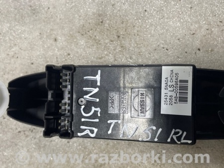 ФОТО Кнопка стеклоподъемника для Infiniti QX50 II II P71A (17-25) Київ