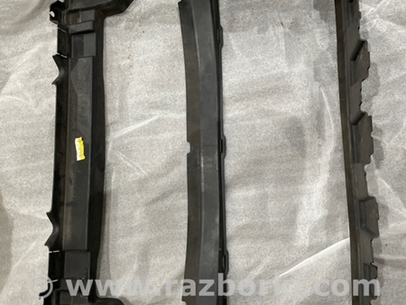 ФОТО Накладка на рамку радиатора для Land Rover Range Rover IV L405 (12-21) Київ