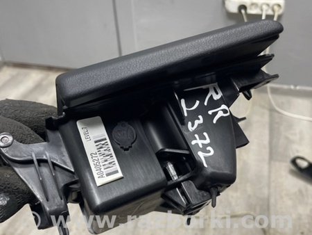 ФОТО пластик двери для Land Rover Range Rover IV L405 (12-21) Київ