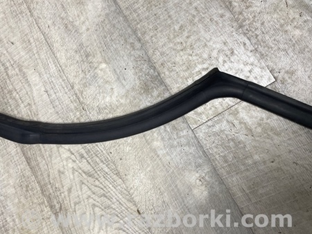 ФОТО Уплотнительная резинка для Land Rover Range Rover IV L405 (12-21) Київ