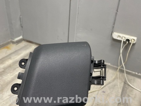 ФОТО пластик двери для Land Rover Range Rover IV L405 (12-21) Київ