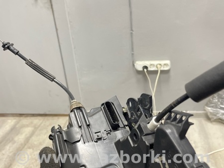 ФОТО Замок боковой двери для Land Rover Range Rover IV L405 (12-21) Київ