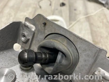 ФОТО Доводчик двери багажника для Land Rover Range Rover IV L405 (12-21) Київ