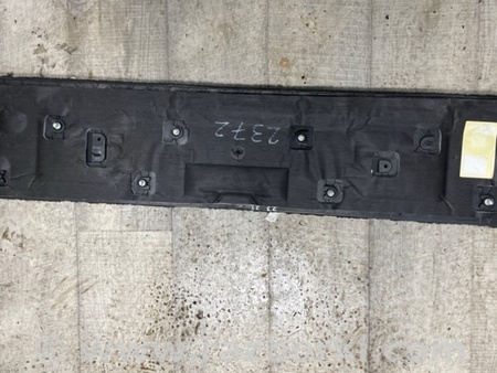 ФОТО Обшивка двери багажника для Land Rover Range Rover IV L405 (12-21) Київ