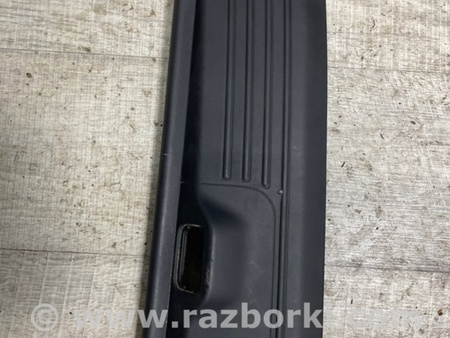 ФОТО Накладка двери багажника для Land Rover Range Rover IV L405 (12-21) Київ