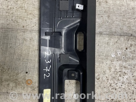 ФОТО Накладка двери багажника для Land Rover Range Rover IV L405 (12-21) Київ