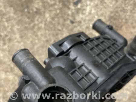 ФОТО Корпус термостата для Land Rover Range Rover IV L405 (12-21) Київ