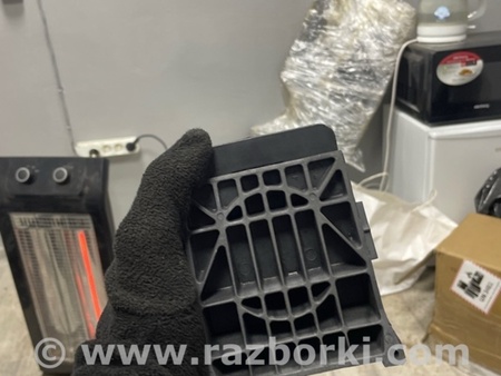 ФОТО Противооткатный упор для Land Rover Range Rover IV L405 (12-21) Київ