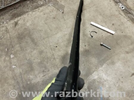 ФОТО Уплотнительная резинка передняя левая для KIA Sorento 2 XM (09-14) Київ