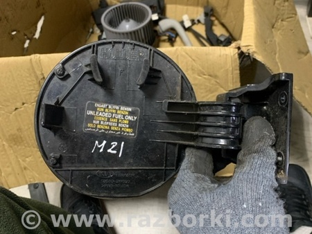 ФОТО Лючок топливного бака для KIA Sportage SL (10-16) Київ