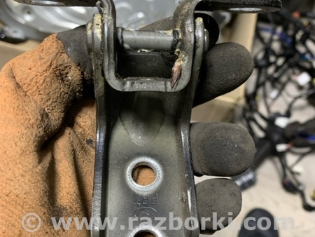 ФОТО Петля двери передняя левая для KIA Sportage SL (10-16) Київ