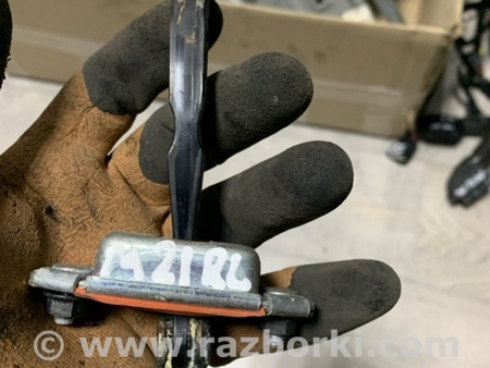 ФОТО Ограничитель двери задний левый для KIA Sportage SL (10-16) Київ