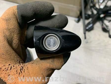 ФОТО Личинка замка передняя правая для KIA Sportage SL (10-16) Київ