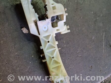 ФОТО Кронштейн ручки дверной передний левый для KIA Sportage SL (10-16) Київ