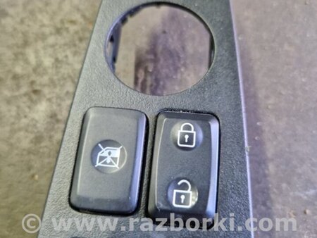 ФОТО Кнопка стеклоподъемника передняя правая для KIA Sportage SL (10-16) Київ