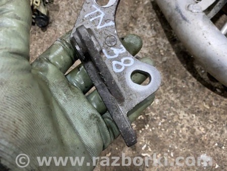 ФОТО Кронштейн для Volvo XC90 II SPA (2015-) Київ