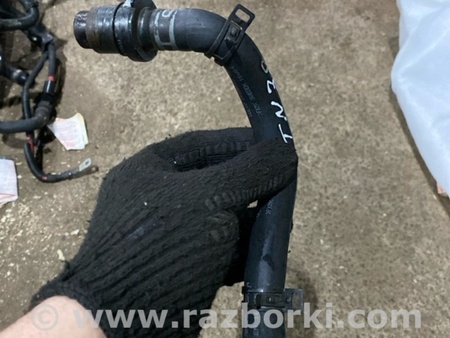 ФОТО Патрубок системы охлаждения для Volvo XC90 II SPA (2015-) Київ