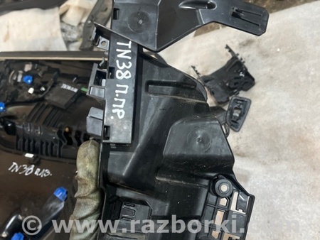 ФОТО пластик двери для Volvo XC90 II SPA (2015-) Київ