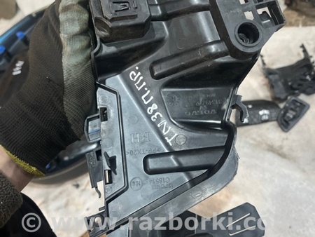 ФОТО пластик двери для Volvo XC90 II SPA (2015-) Київ