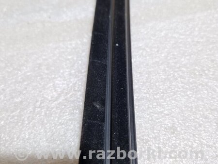ФОТО Уплотнитель стекла двери для Volvo XC90 II SPA (2015-) Київ