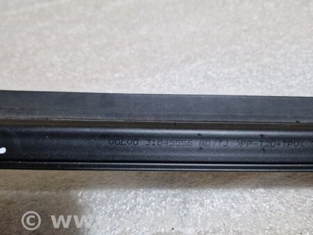 ФОТО Уплотнитель стекла двери для Volvo XC90 II SPA (2015-) Київ