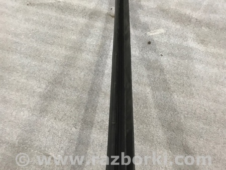 ФОТО Уплотнитель стекла двери для Volvo XC90 II SPA (2015-) Київ